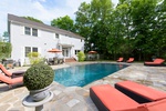 Luxury in Southampton Shores